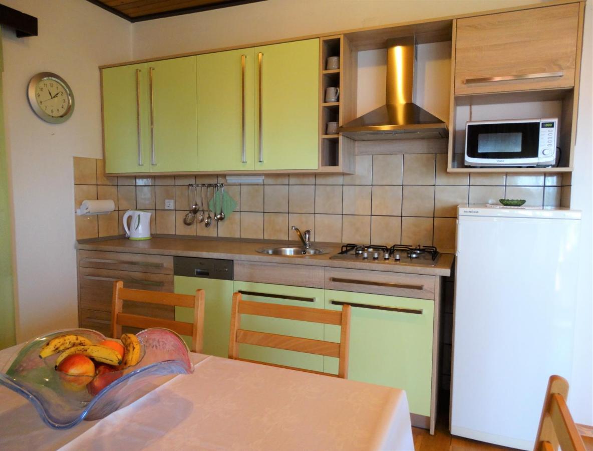 Apartmani Crikvenica 30080 - Libuska الغرفة الصورة